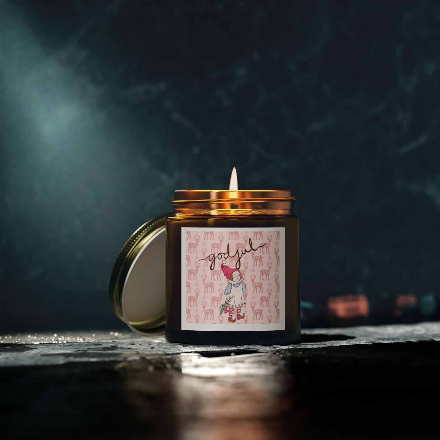 God Jul Nisse Scented Candle, Coconut Apricot Wax (4oz)
